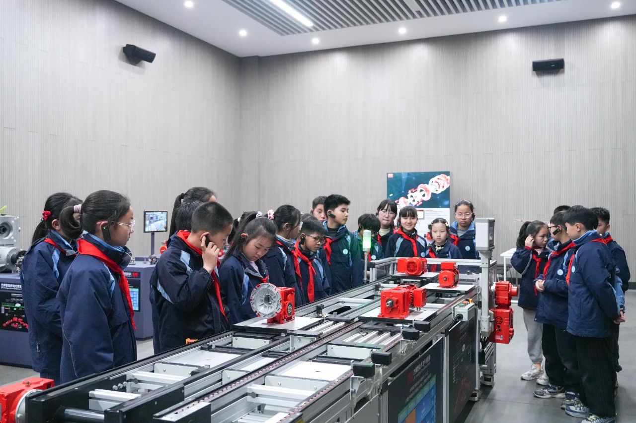 EBET�ײ�(�й���)�ٷ���վ